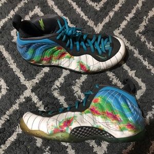 Nike foamposite size 9